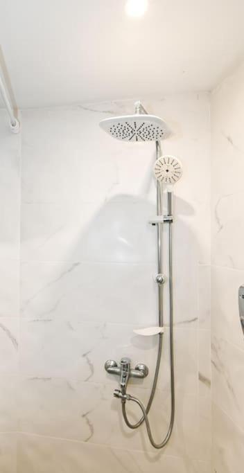 Velar 1Bdr Apartment София Экстерьер фото