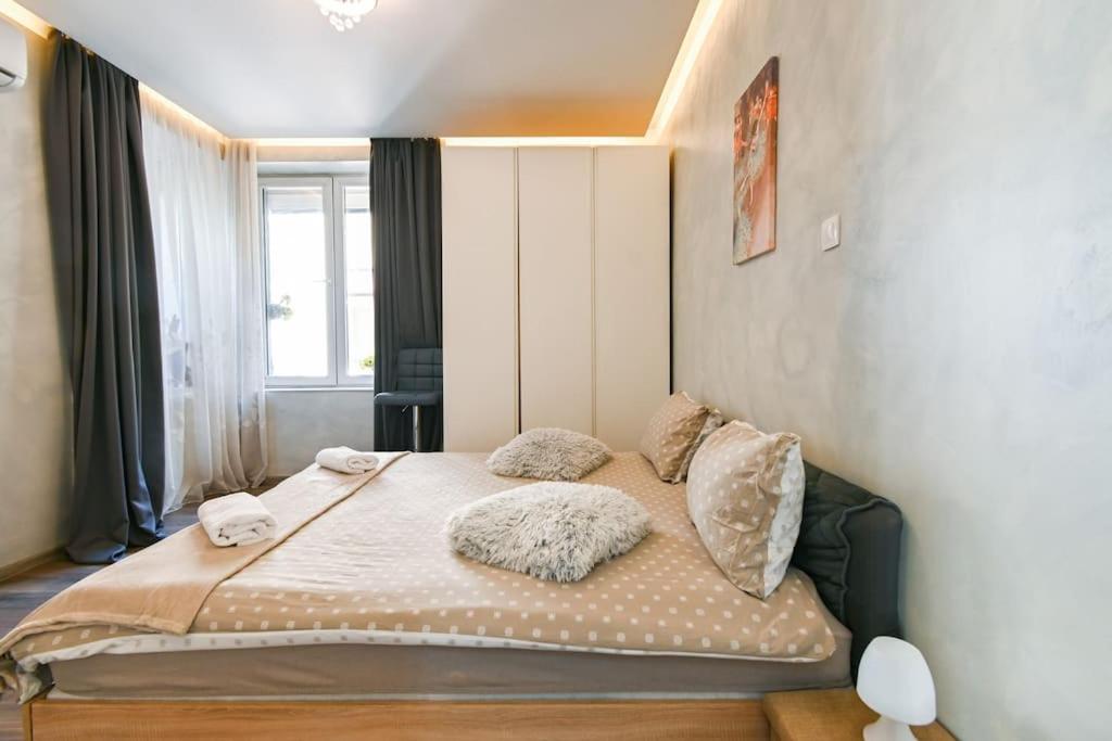 Velar 1Bdr Apartment София Экстерьер фото